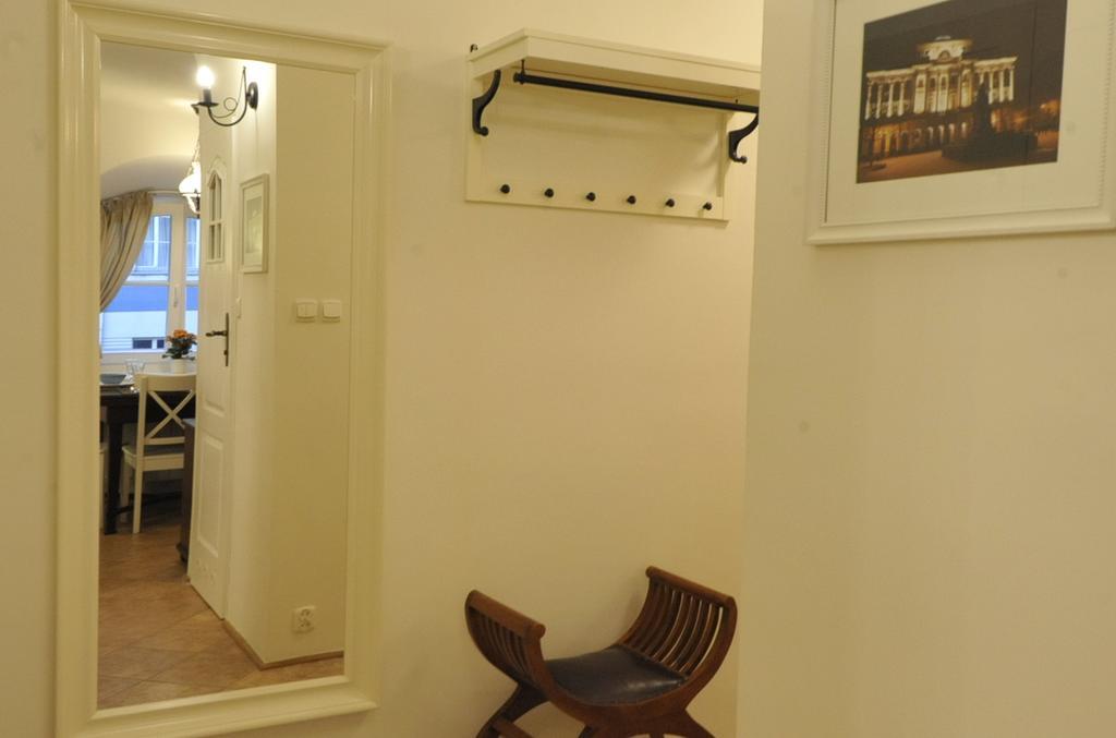 Milotu - Apartament Uniwersytecki Varşovia Exterior foto
